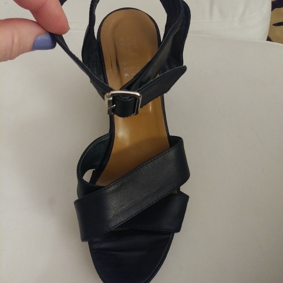 Meet your Posher, Linda - Picture 3 of 6